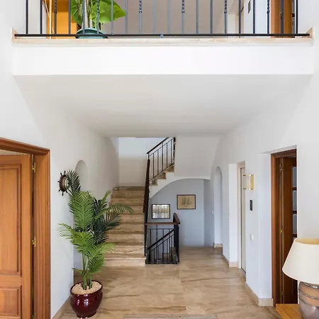 Villa Maricel