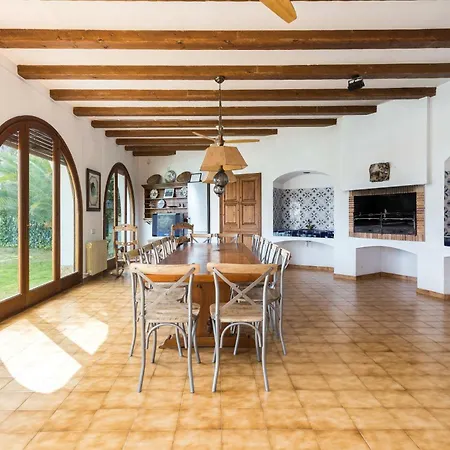 Villa Maricel *
